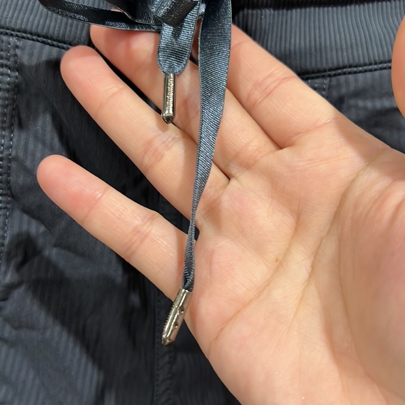 SOLD Lululemon Dace studio pants Grey size 10 - Picture 4 of 5